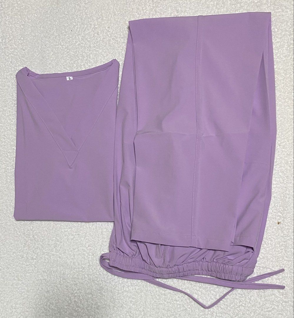 Scrubsuit (lavender) large (Category: Medical Supplies & Tools) located in Morong. Submitted by fcjonline528 (Listing ID 1469216425, Image 1). Description: Brand new scrubsuit Taslan fabric (ung tela ng figs at iba pang branded na uniform ngayon na sikat) Size: Large.