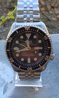 (Category: ) located in . Submitted by cleverstone_9d3e9d (Listing ID 1470748231, Image 1). Description: .