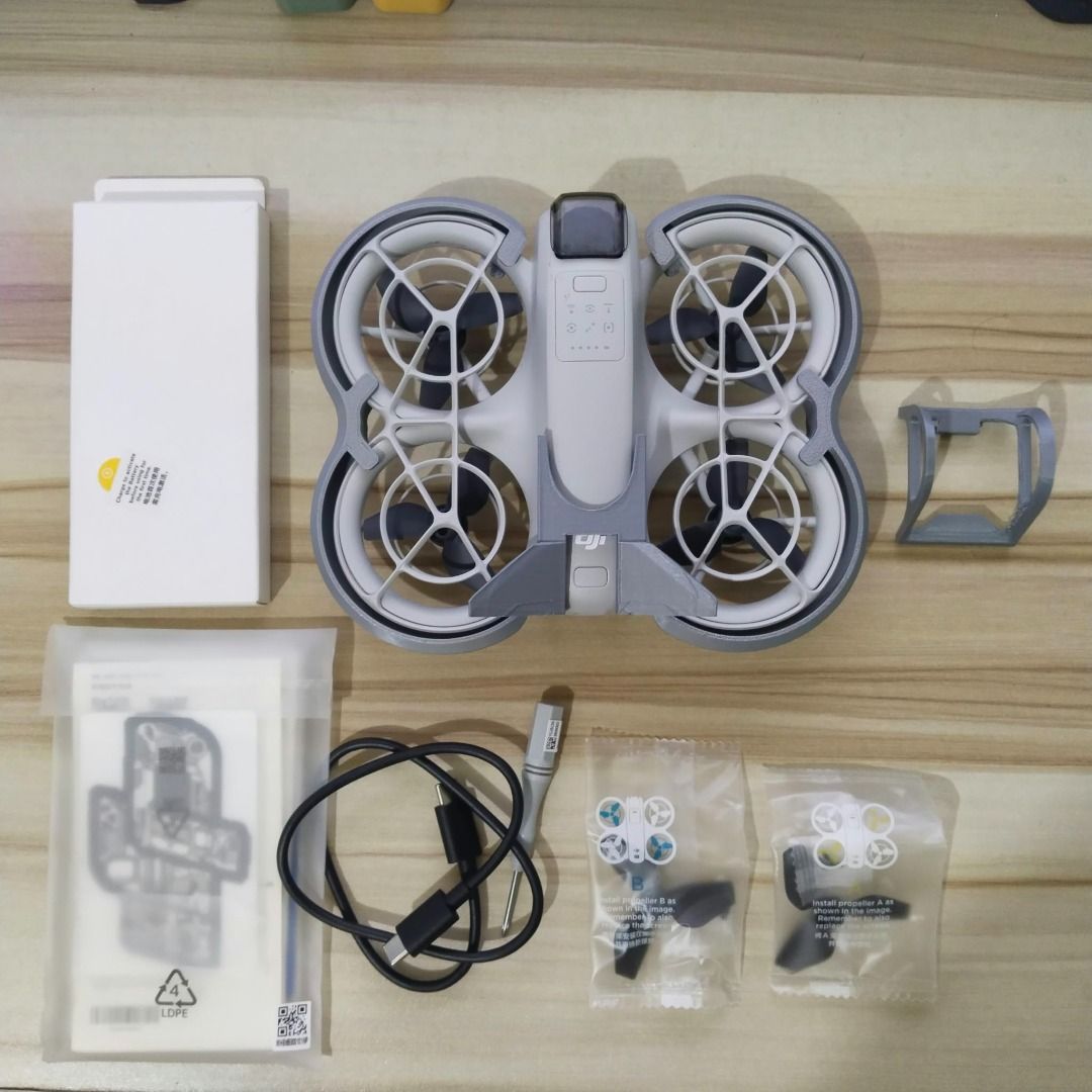 Selling my DJI Neo 1 Drone (Category: Drones) located in Tagum. Submitted by oliverosagusila (Listing ID 1470766523, Image 1). Description: Selling my DJI Neo 1 Drone Price: 7500 Inclusions: DJI Neo 1 Drone 1 Battery with USB Type-C Cable 2 Extra Propellers Travel Bag Bumper Set Stickers and Manuals Original Box 📍 Location: Tagum City, Davao del Norte 💬 PM for the price and inquiries! 📦 Message me for more details. Thank you!.