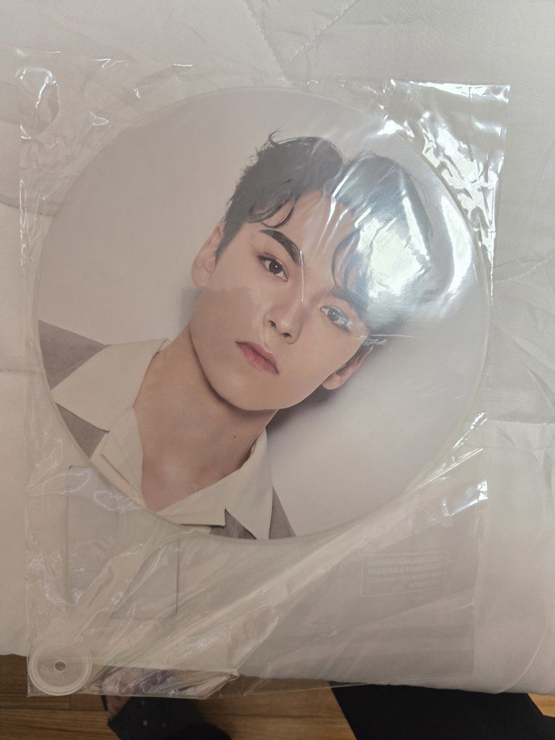 SEVENTEEN Incomplete Concert Vernon Image Picket (Category: K-Wave Merchandise) located in Manila. Submitted by milleshoppppp (Listing ID 1470886833, Image 2). Description: SEVENTEEN <IN-COMPLETE> OFFICIAL MERCHANDISE 💎 Selling my official Vernon (Hansol Vernon Chwe) Image Picket / Uchiwa from the 2021 SEVENTEEN Online Concert [IN-COMPLETE]. [ITEM DETAILS] • Group: SEVENTEEN • Member: Vernon / Hansol Vernon Chwe • Version: 2021 Online Concert <I