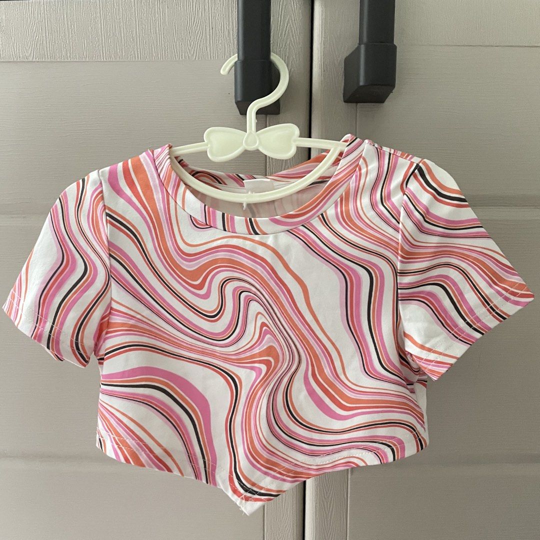 Shein Bundle 4y (Category: Babies & Kids Fashion) located in Quezon City. Submitted by anywearphl (Listing ID 1470897960, Image 2). Description: Fits 4-5Y.