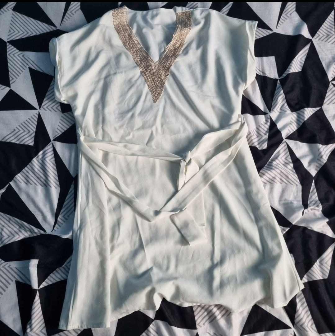 Shein Pre-loved Dresses (Category: Dresses) located in Lipa City. Submitted by pugnerd25 (Listing ID 1470848165, Image 1). Description: Pre-loved Dresses Meet Up: Casa Feliz Subdivision Brgy Pusil Lipa City.