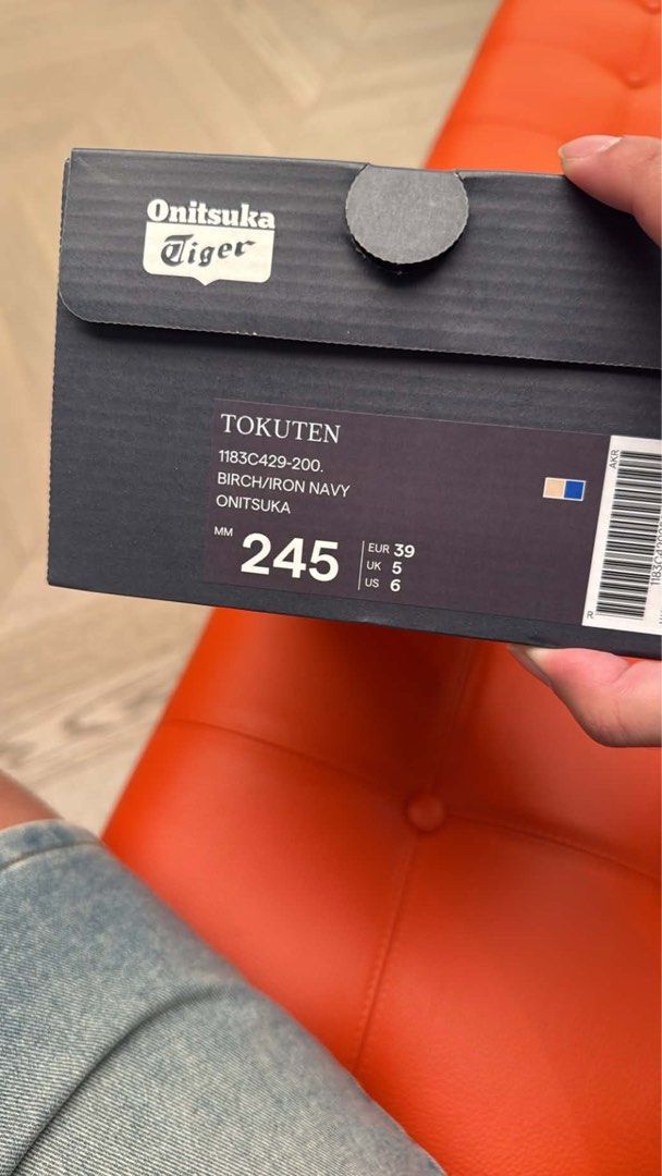 Shoes (Category: Shoe inserts) located in Manila. Submitted by jadiz_ss (Listing ID 1470836906, Image 3). Description: For sale: Onitsuka Tiger Tokuten Selling my Ontisuka tiger Tokuten because it’s too big for me. Size on box: US 6/ UK 5/ EU 39 Condition: Brand new Price: 9,900 Location: Muntinlupa Message me if interested!.