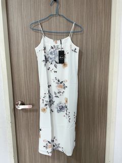 (Category: ) located in . Submitted by shircloset (Listing ID 1470800914, Image 1). Description: .