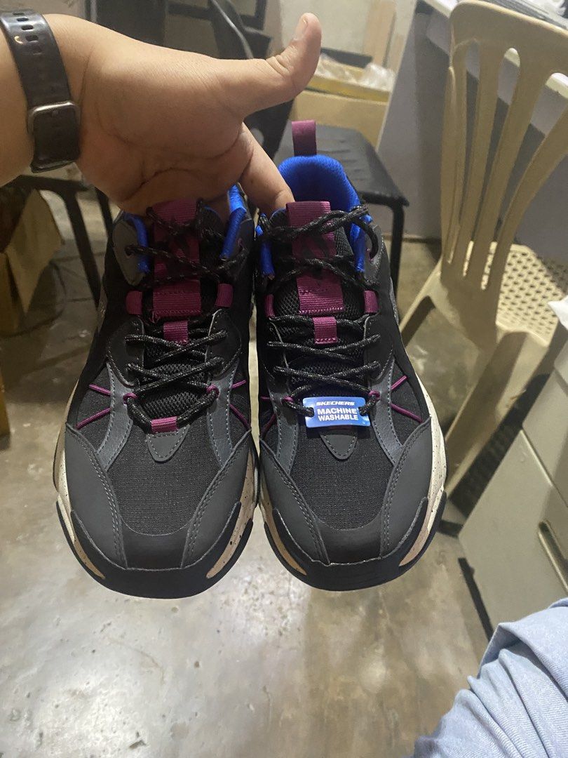 Skechers Moonhiker (Category: Sneakers) located in Quezon City. Submitted by yup.lanuza (Listing ID 1470784905, Image 3). Description: Skechers Moonhiker Apogee trek brand new with tag 4k nabili sa sale mali ng bili womens size need ko pero di napansin men 7.5us pala kaya benta nalang may box kaso sira na..