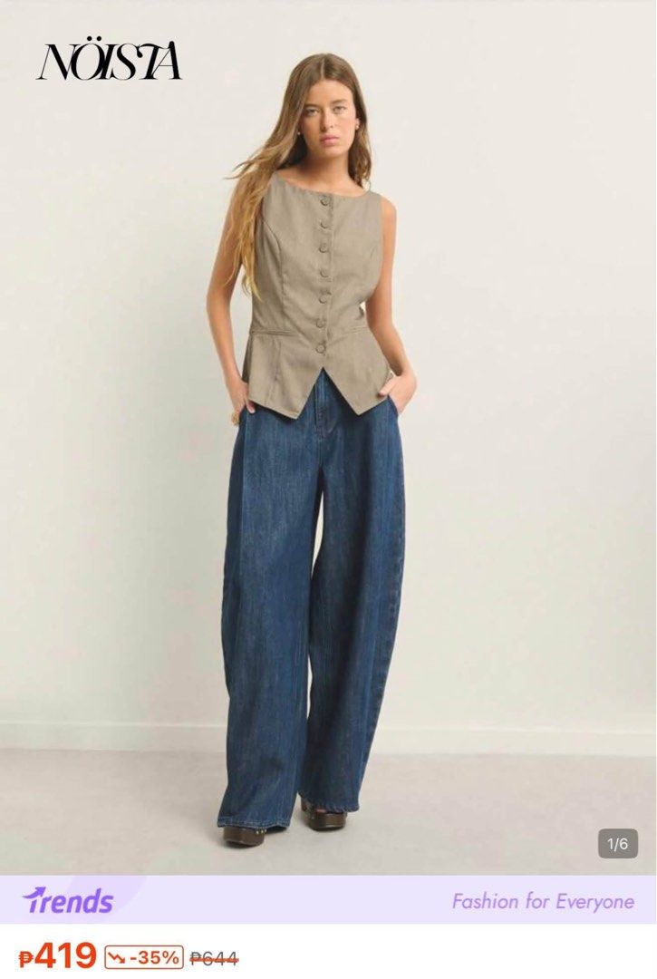 Sleeveless Top with Eyelet Detail (Category: Sleeveless) located in Manila. Submitted by iyabvrly (Listing ID 1470905216, Image 3). Description: hii for sale some of my clothes, good as new and brand new!! .