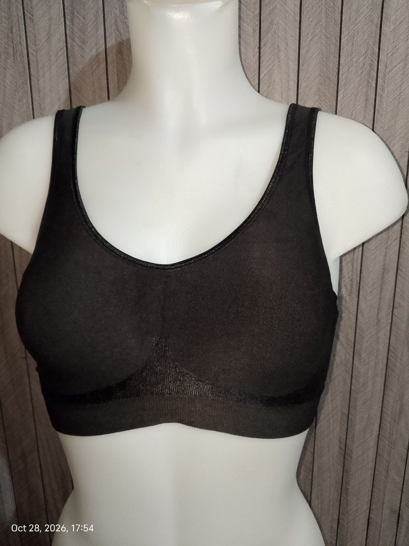 Small Bali Black bra nonwire thin soft pads high quality bra (Category: Undergarments & Loungewear) located in Manila. Submitted by truecrystal-1407 (Listing ID 1470835157, Image 1). Description: US BRANDED BRA HIGH QUALITY.