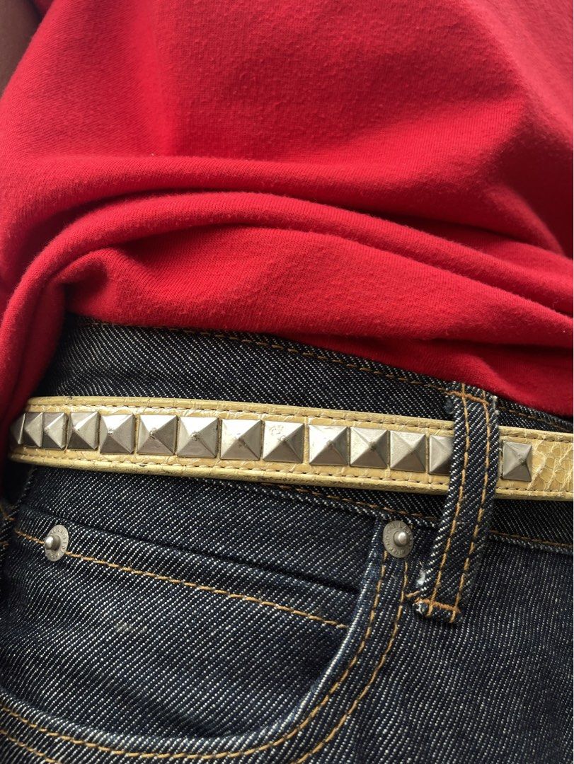 Snakeskin Studded Leather Belt (Category: Belts) located in Manila. Submitted by jarchive (Listing ID 1470838211, Image 3). Description: - Good condition - Genuine leather belt - See issue last picture - Size 28 to 34 - 41 length.