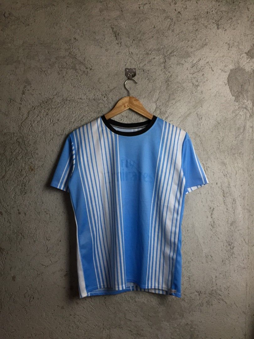 SOCCER T SHIRT (Category: Activewear) located in Baybay. Submitted by offrackproject (Listing ID 1470745897, Image 1). Description: FREE SHIPPING.