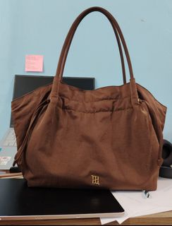 (Category: ) located in . Submitted by cincau123 (Listing ID 1470792655, Image 1). Description: .
