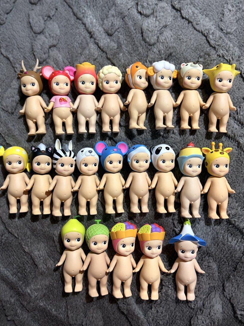 Sonny Angel Mini Figures Blind Box Collection Lot (Category: Designer & Blind Box Toys) located in Pasig City. Submitted by iamnicolett (Listing ID 1470885843, Image 1). Description: WTS/LFB SLS Mouse1:2 - ₱630 Other regs (tingi) - 350 - ₱450 x sensi / some wala na box and foil / x lowballer Pasig.