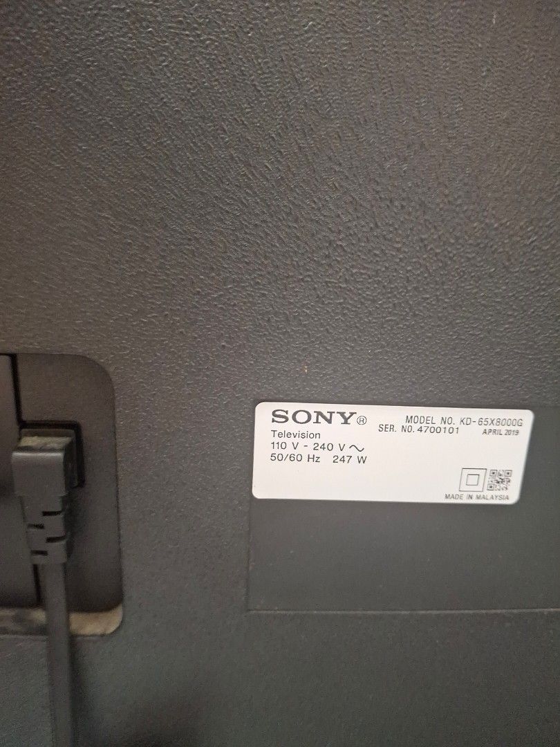 Sony 65 inch KD-65X8000G TV (Category: TV) located in Plaridel. Submitted by olxph_184986081 (Listing ID 1470810421, Image 2). Description: Sony 65-inch television, model KD-65X8000G. Screen has vertical colored lines down the middle area. Powers on, audio and inputs work, but display panel requires repair . Manufactured April 2019. Bought brand new..