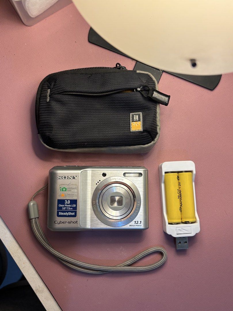 SONY CYBERSHOT DSC-S2100 (Category: Cameras) located in Bacoor. Submitted by eriiaannaaganda (Listing ID 1470790175, Image 1). Description: Sony Cybershot DSC W-S2100 🏷️2499 issue:mild lcd burn only SONY CYBERSHOT DSC-S2100 -12.1 mp -3x zoom -8/10 body cosmetics -CCD Sensor -fully functional - zoom, flash, and all buttons working -2AA batteries unit battery strap pouch charger 📍Bacoor Cavite.