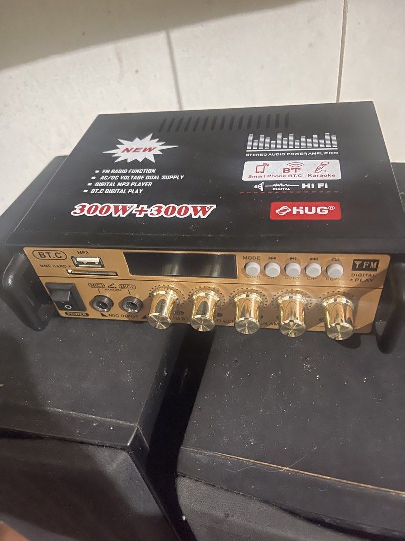 Speaker na solid tumunog (Category: Other Home Appliances) located in Taguig. Submitted by calmstone.9aa7e5 (Listing ID 1470812697, Image 3). Description: For sale speaker super ganda ng tunog super solid ng bass kasamana ampli at mga wires nya kakabit mo nalang at patutugtugin pm langpo samay gusto Rfs: magpapalit ng bago.