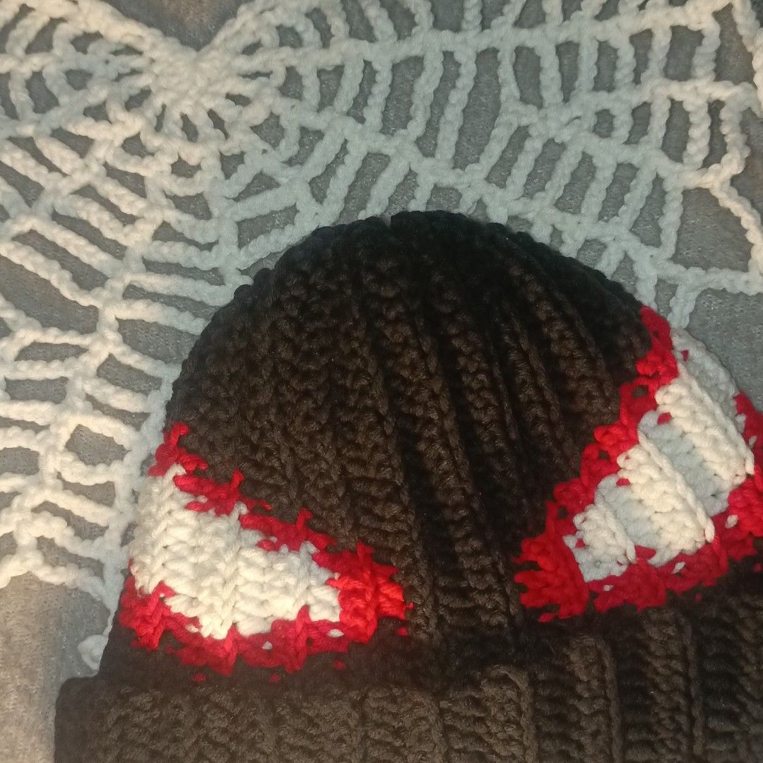 Spiderman Crochet Beanie (Category: Handmade Craft) located in Antipolo. Submitted by purple_bloom (Listing ID 1470885969, Image 2). Description: made to order 2-5 days depending kung ilan dm me for inquiries order n kayo gaiz sigi na😞.