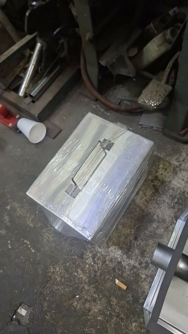 Stainless Steel Grease Trap for Kitchen Sink (Category: Bathroom & Kitchen Fixtures) located in Manila. Submitted by keencrystal.b88cf4 (Listing ID 1470744348, Image 2). Description: - Heavy-duty stainless steel construction - Includes internal filter basket and drainage pipes - Removable lid with a convenient metal handle - Prevents clogged plumbing for homes and restaurants - Solid, durable, and built to last.