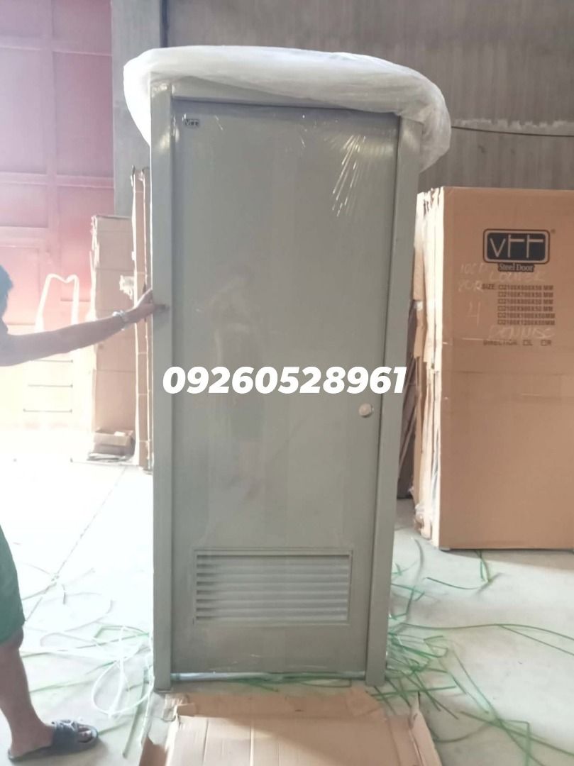steel door with louver (Category: Locks, Doors & Gates) located in Quezon City. Submitted by vttsteeldoor-chelle (Listing ID 1470760312, Image 2). Description: .