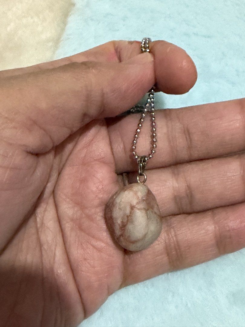 Stone Pendant Necklace with Beaded Bubble Chain (Category: Necklaces) located in Mandaue City. Submitted by chuchi152615 (Listing ID 1470919932, Image 3). Description: - Material: Natural pink and white tumbled stone pendant - Chain: Silver-tone ball chain with clasp closure - Length: Approx. 24 cm overall - Weight: Lightweight design for all-day comfort - Style: Versatile everyday necklace with unique natural stone textures.