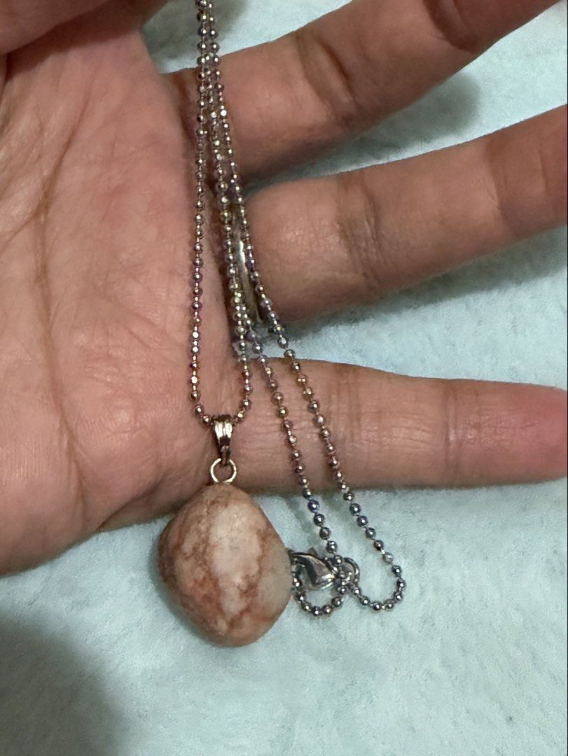 Stone Pendant Necklace with Beaded Bubble Chain (Category: Necklaces) located in Mandaue City. Submitted by chuchi152615 (Listing ID 1470919932, Image 2). Description: - Material: Natural pink and white tumbled stone pendant - Chain: Silver-tone ball chain with clasp closure - Length: Approx. 24 cm overall - Weight: Lightweight design for all-day comfort - Style: Versatile everyday necklace with unique natural stone textures.