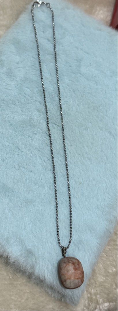 Stone Pendant Necklace with Beaded Bubble Chain (Category: Necklaces) located in Mandaue City. Submitted by chuchi152615 (Listing ID 1470919932, Image 1). Description: - Material: Natural pink and white tumbled stone pendant - Chain: Silver-tone ball chain with clasp closure - Length: Approx. 24 cm overall - Weight: Lightweight design for all-day comfort - Style: Versatile everyday necklace with unique natural stone textures.
