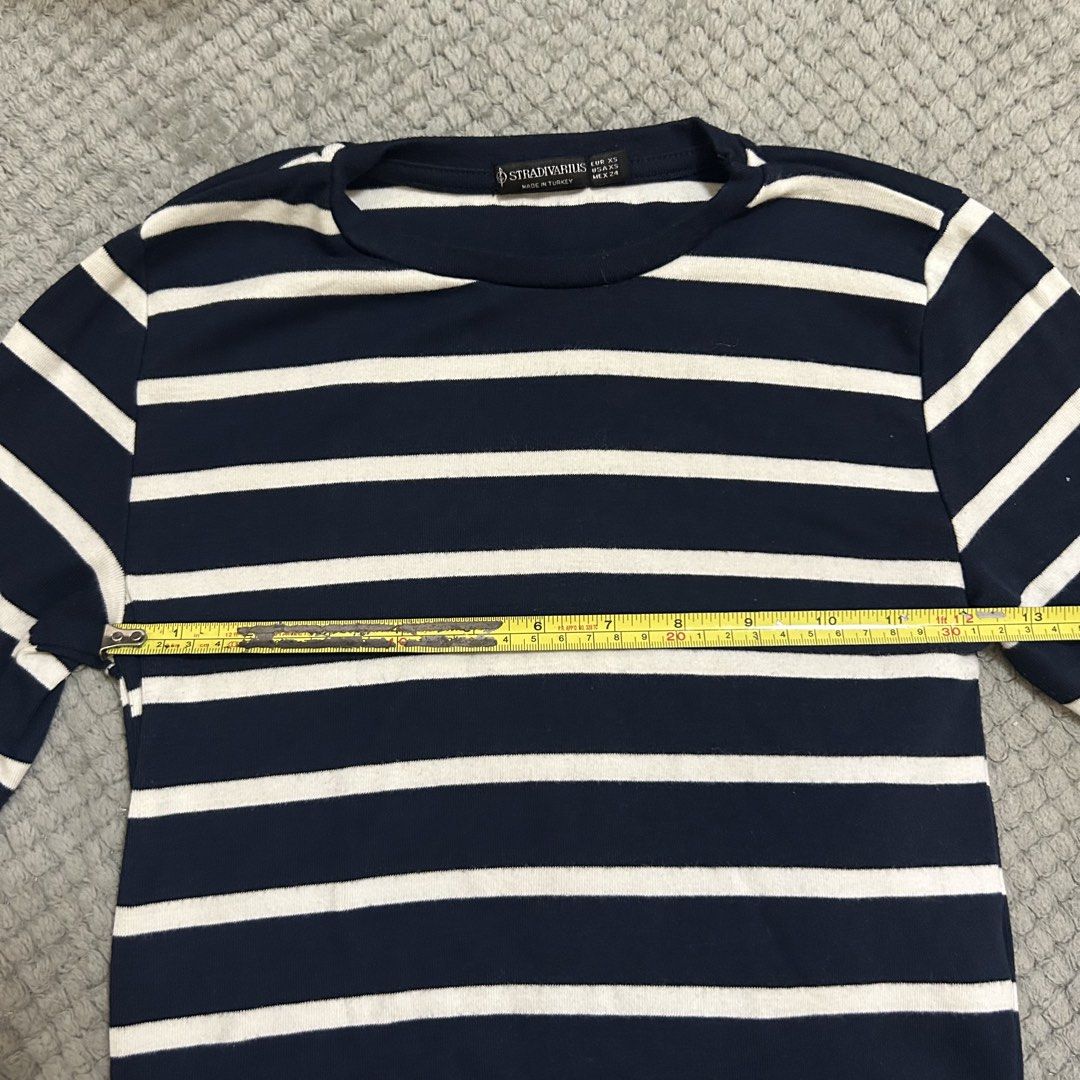 Stradivarius Navy Blue Long Sleeve Shirt (Category: Longsleeves) located in San Juan City. Submitted by e_declutters2019 (Listing ID 1470785749, Image 2). Description: • 10/10 condition. • measurements posted .