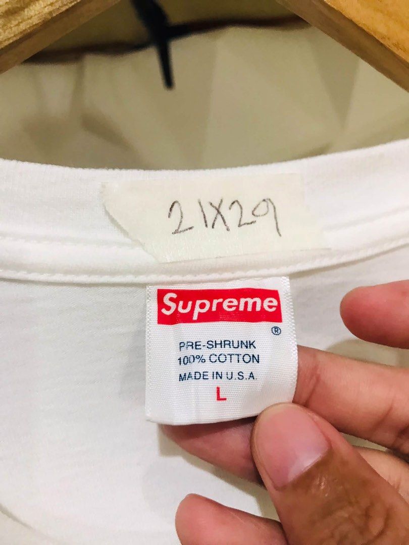 supreme brand shirt🔥 (Category: Luxury Apparel) located in Tanay. Submitted by drthriftthree (Listing ID 1470929807, Image 2). Description: excellent condition!.