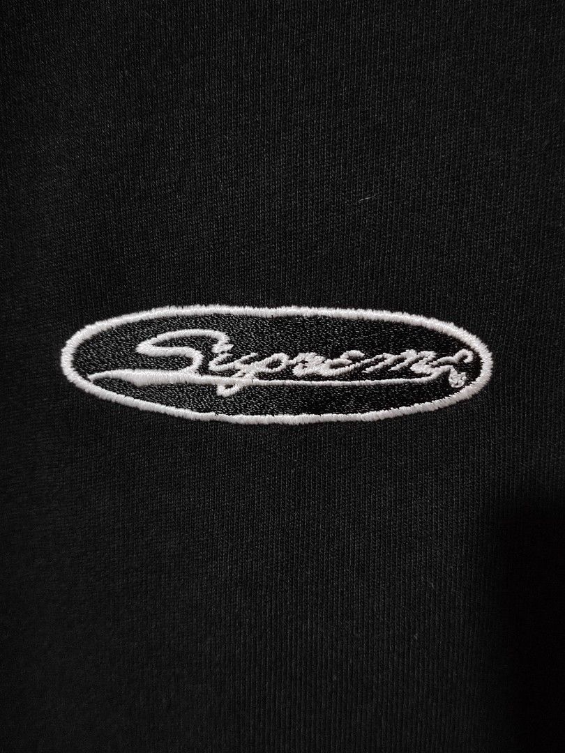 SUPREME OVAL MID LOGO TEE SS23 (Category: Tshirts & Polo Shirts ) located in Iloilo. Submitted by gooddimes (Listing ID 1470922024, Image 2). Description: Supreme Oval Mid Logo Tee SS23 Authentic Embroidery Logo Size on tag: Medium Dimes: 22x30L Issue/s: None Color rate: 10/10 As new condition ₱3,000 +sf Reminders: - All items are thrifted, please manage your expectations - Color may vary due to lighting - Please wash before using the item - Due 