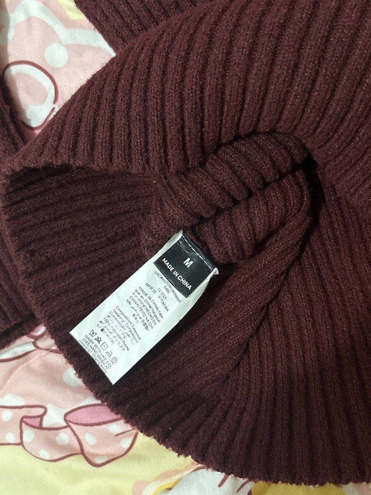 Sweater Dress (Category: Dresses) located in Balanga. Submitted by melonayee (Listing ID 1470866231, Image 3). Description: Very new! .