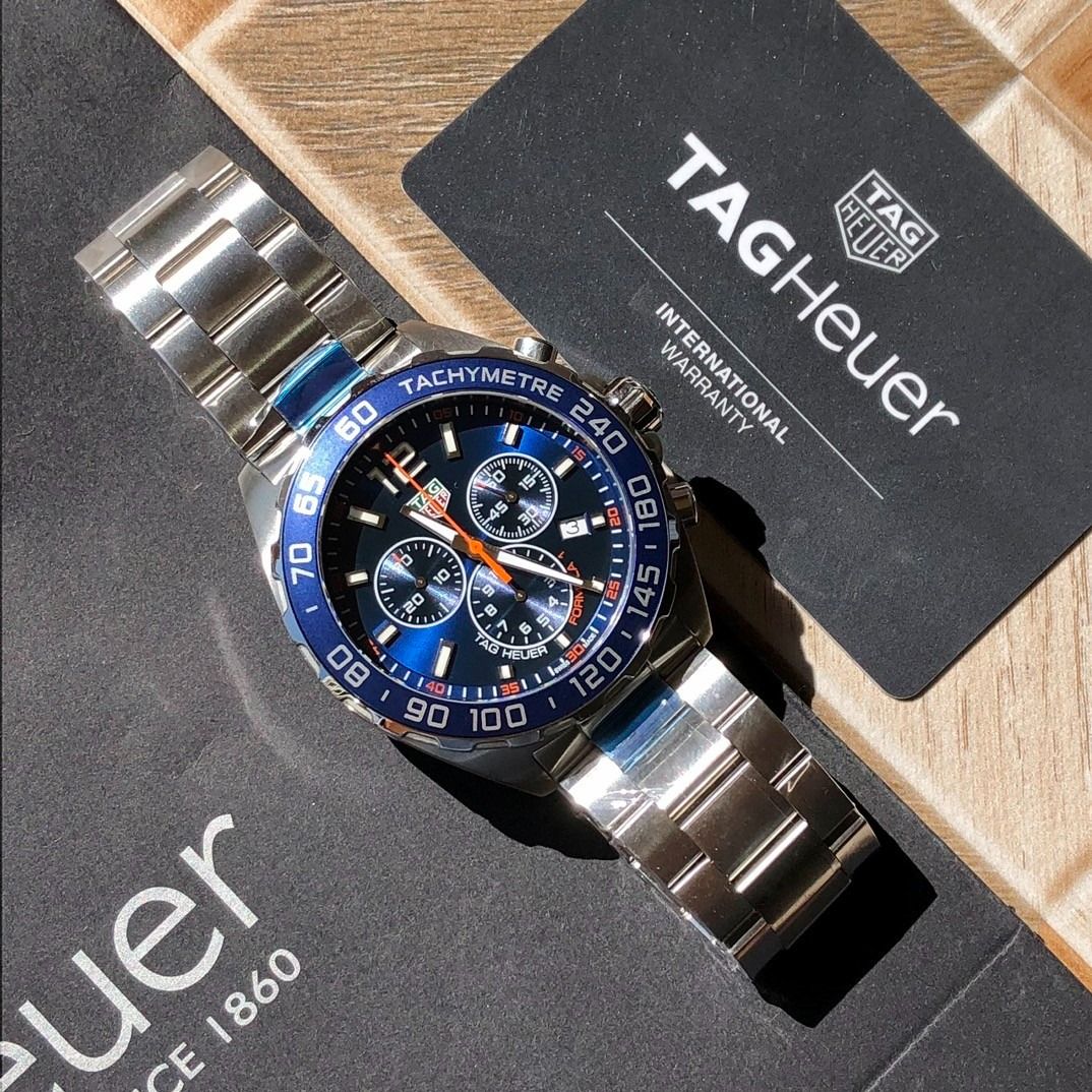 TAG Heuer Formula 1 Blue Chronograph Watch (Category: Luxury Watches) located in Mandaluyong City. Submitted by grandfalcon-10f0a8 (Listing ID 1470832318, Image 3). Description: Tagheuer TAG Heuer F1 series, quartz men's watch! Six needle timing with calendar! Swiss movement! Stainless steel case, sapphire glass! ~43mm diameter! Comes with a complete set of packaging!In stock (from China).