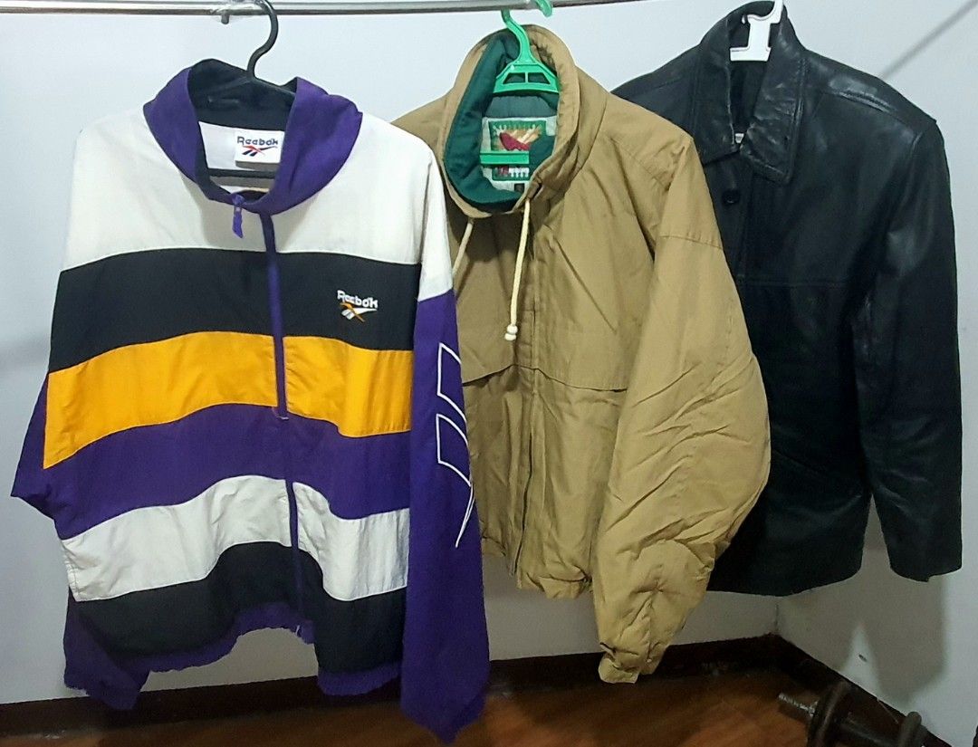 Take all P600 *Jacket Windbreaker and leather jacket (Category: Coats, Jackets and Outerwear) located in Castillejos. Submitted by hornets0000 (Listing ID 1470772037, Image 1). Description: Vintage 90s Reebok Jacket Purple Gold L Vintage Brown Bomber Windbreaker Leather Jacket (Euro Export Quality) Take all for 600.