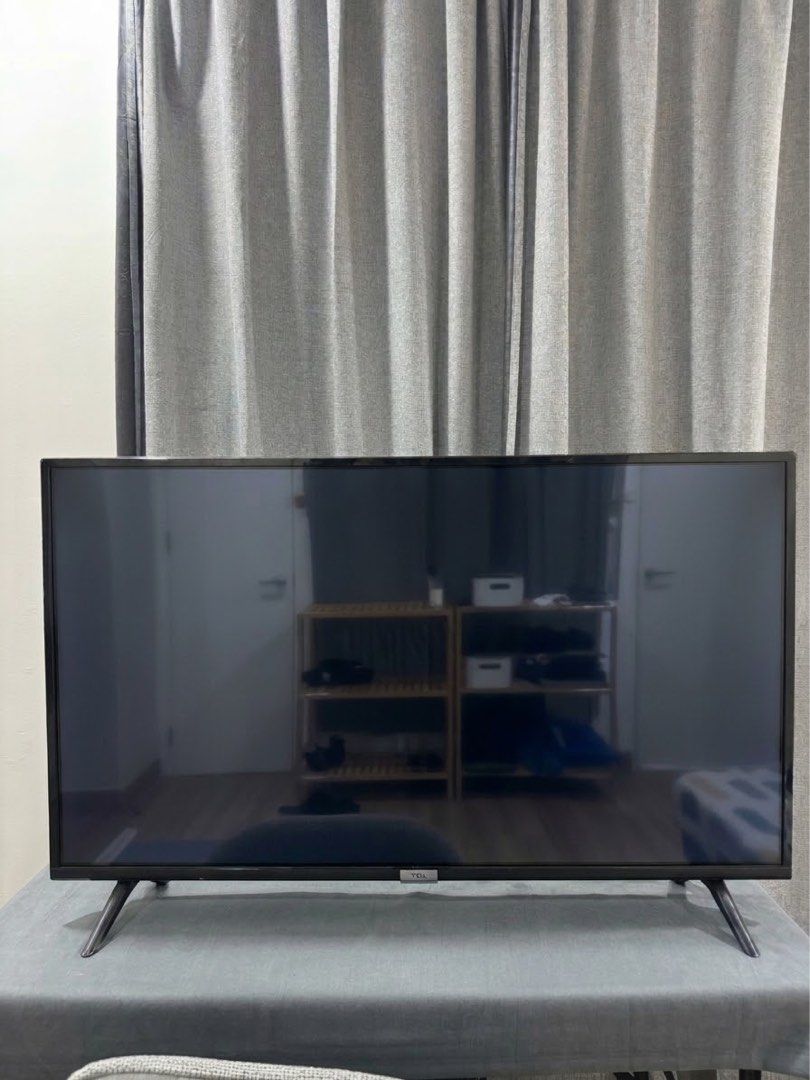 TCL 40-inch Android TV 100% NO ISSUE (RUSH SALE) (Category: TV) located in Paranaque City. Submitted by glengaspan (Listing ID 1470895995, Image 1). Description: 💯 NO ISSUE 💯 100% IN EXCELLENT CONDITION ✅ Remote ✅ TV Stand ✅ Android TV 🔥 Unused since 2025 🔥 RFS - declutterring 📍Meetup - Imus, Pasay, Paranaque 📍Pickup - Bahay namin para unli testing 📍Shipment - Nationwide .