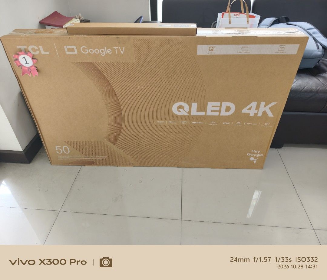 TCL 50V6B (Category: TV) located in Quezon City. Submitted by joshlzhao (Listing ID 1470808497, Image 2). Description: TCL 50V6B Free gift with WM33-75 Hanging rack ！！ Brand New Sealed ！！！ Brand New In Box！！！ Big discount, first come, first served.