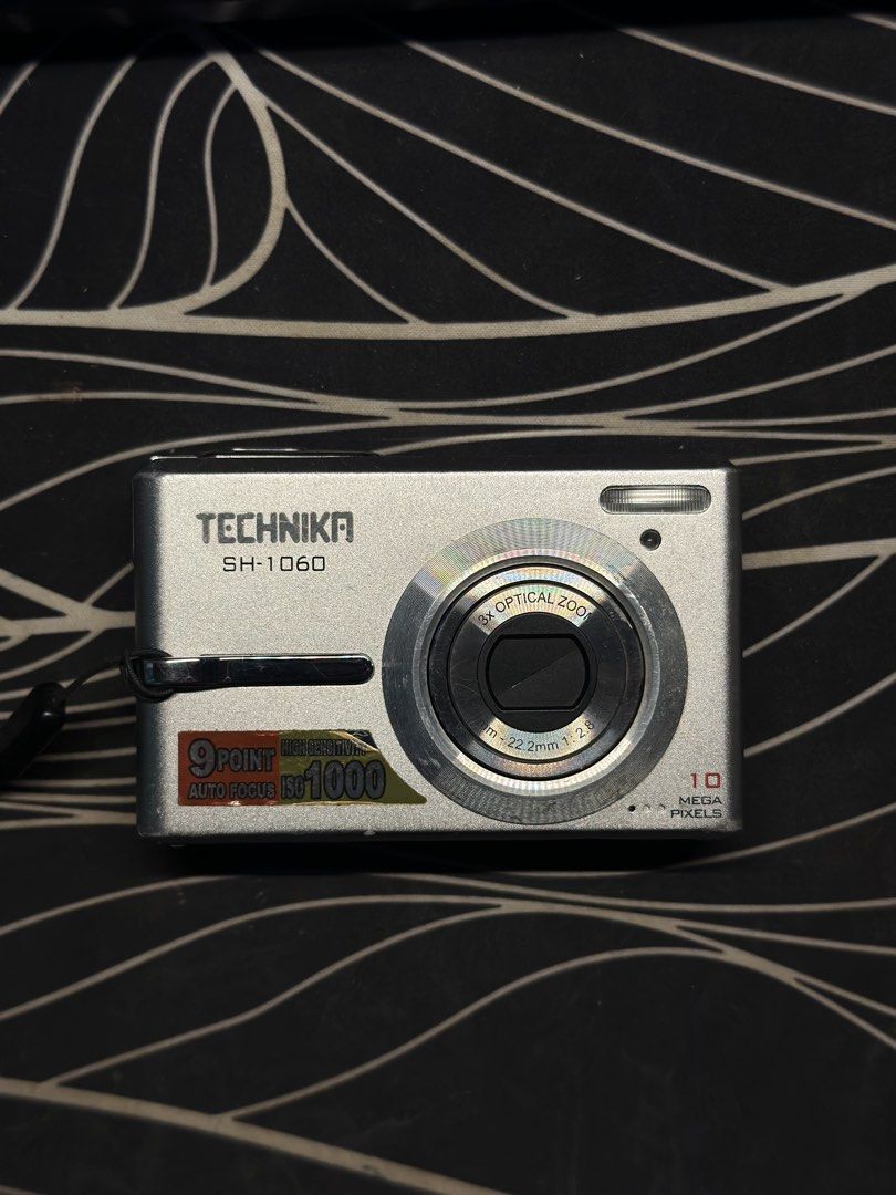 Technika SH-1060 10 Megapixel Digital Camera (Category: Cameras) located in Angeles City. Submitted by czamael.brian (Listing ID 1470851213, Image 1). Description: PLEASE READ FIRST ‼️ For sale digital camera technila sh-1060 •All in good working condition •10mp •Pm for sample pics •with battery and strap •NO Sd card and NO charger Old camera, sold as is where is. Don’t expect the camera to be brandnew out of the box so manage your expectations L