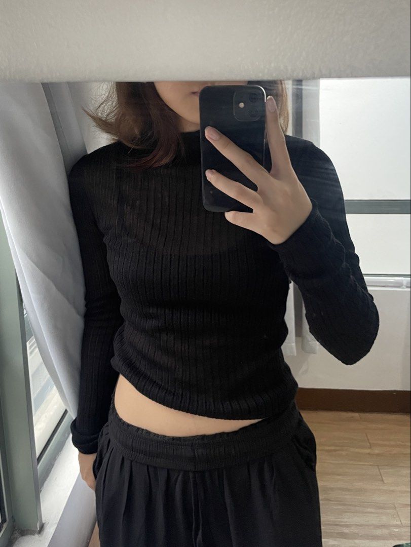 Terranova sheer long sleeves mock neck top (Category: Longsleeves) located in Marikina City. Submitted by secondsbydominique (Listing ID 1470824558, Image 1). Description: Terranova sheer long sleeves mock neck top ₱150 - size xs - never worn, just fitted - bnew.