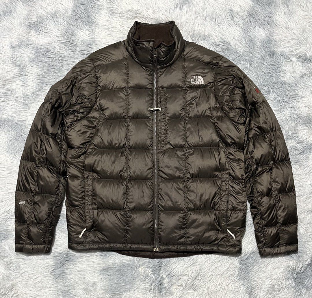 The North Face 800 Summit Series Puffer Jacket (Category: Coats, Jackets and Outerwear) located in Sasmuan (Sexmoan). Submitted by winterclothes.ph (Listing ID 1470784125, Image 1). Description: The North Face 800 Summit Series Puffer Jacket M on tag Width 23.5 Length 27 Excellent Condition .