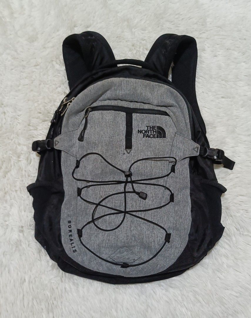 The North Face Borealis Backpack Grey Black (Category: Backpacks) located in Quezon City. Submitted by lootsniwoah_12 (Listing ID 1470885884, Image 1). Description: - Authentic The North Face Borealis backpack in grey and black - Multiple zipped compartments and mesh side pockets for easy organization - Exterior bungee cord system for extra gear - Padded shoulder straps and sturdy top grab handle for all-day comfort - Durable everyday carry ideal