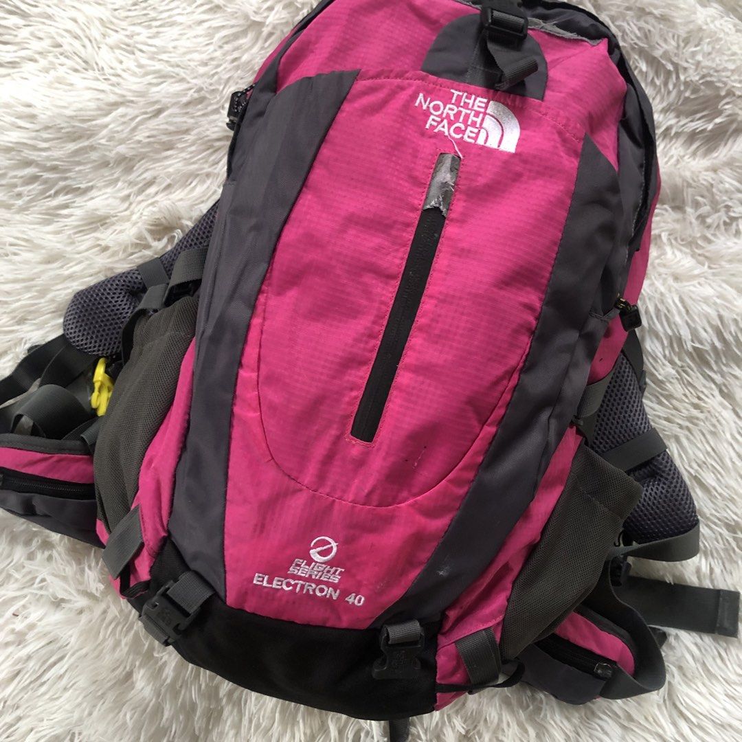 The North Face Electron Pink 40L (Category: Backpacks) located in Dasmarinas. Submitted by cjtan26 (Listing ID 1470909870, Image 3). Description: Forsale The North Face Electron 40L Good Condition Check Details - 1500 Loc Cavite Jnt / Lalamove.