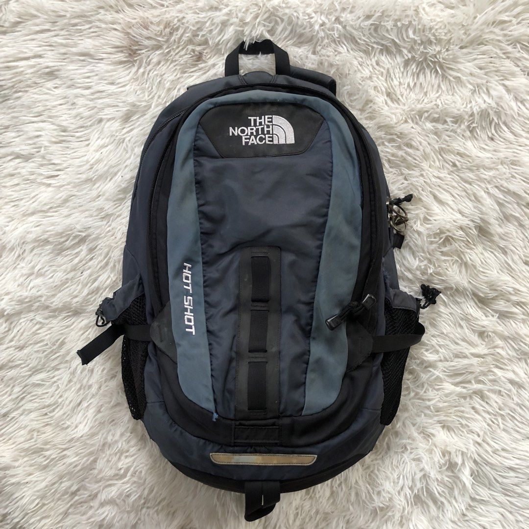 The North Face Hot Shot 30L (Category: Backpacks) located in Dasmarinas. Submitted by cjtan26 (Listing ID 1470909472, Image 1). Description: Forsale The North Face Hotshot 30L Good Condition Check Details - 1k Loc Cavite Jnt / Lalamove.