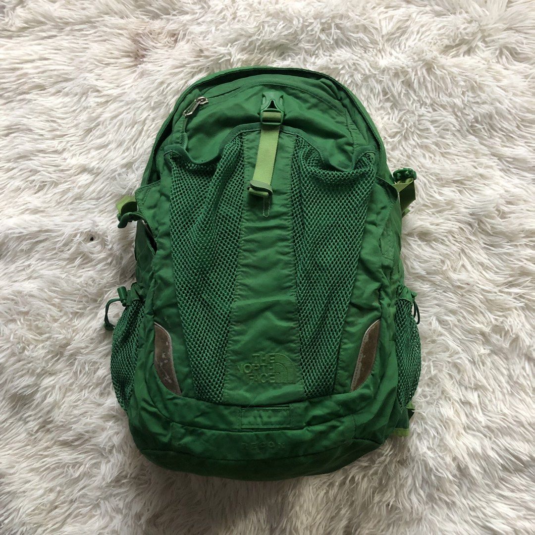 The North Face Recon Green 30L (Category: Backpacks) located in Dasmarinas. Submitted by cjtan26 (Listing ID 1470910349, Image 1). Description: Forsale The North Face Recon 30L Good Condition Check Details - 1500 Loc Cavite Jnt / Lalamove.