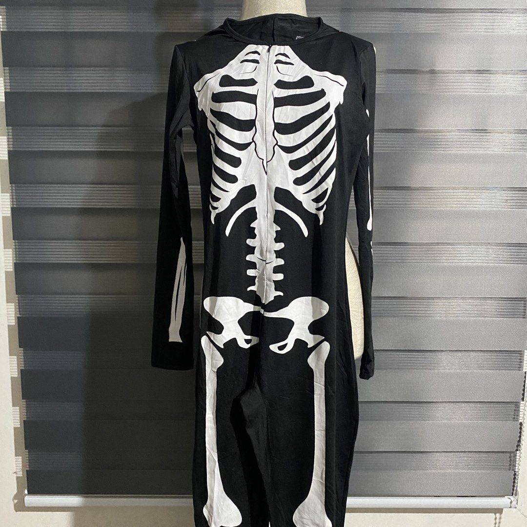 The skeleton Costume (Category: Jumpsuits) located in Caloocan City. Submitted by discusonlineshop (Listing ID 1470743734, Image 3). Description: xs to small .