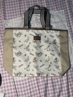 (Category: ) located in . Submitted by favoritepreloved (Listing ID 1470884941, Image 1). Description: .