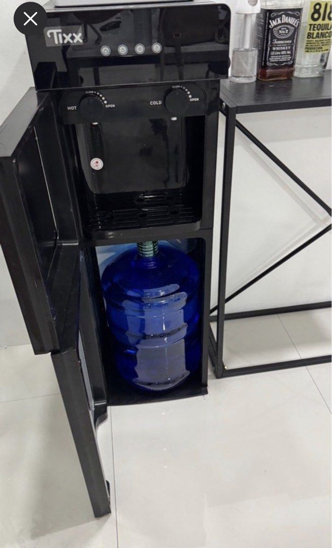TIXX Bottom Load Water Dispenser (Category: Water Purifiers & Dispensers) located in Angono. Submitted by etherealsav (Listing ID 1470898135, Image 2). Description: .