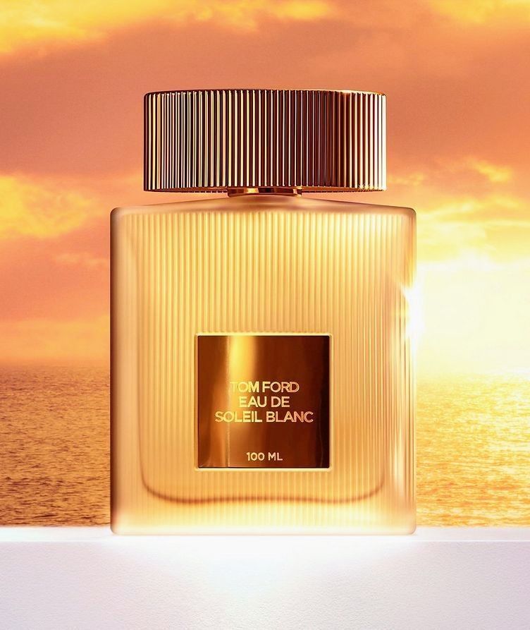 Tom Ford Eau De Soleil Blanc EDT - 100ml (US Tester) (Category: Fragrance & Deodorants) located in Manila. Submitted by bia_tan (Listing ID 1470849376, Image 1). Description: .