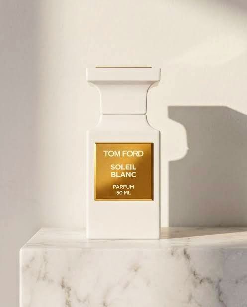 Tom Ford Soleil Blanc Parfum - 100ml (Reference pic only) (Category: Fragrance & Deodorants) located in Manila. Submitted by bia_tan (Listing ID 1470902302, Image 1). Description: .