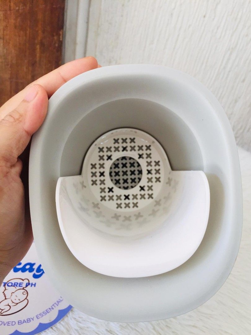 Tommee tippee bottle warmer advance (Category: Breastfeeding & Bottle Feeding) located in Tuguegarao City. Submitted by kikay.store.ph30 (Listing ID 1470759571, Image 2). Description: ❗NEW ARRIVAL❗ Tommee tippee bottle warmer 220-240 volts Perfectly working Any bottle will fit Condition : likenew Price : 1400 MOP: GCASH, BDO, MOD: SCO FOR SHIPPING PURPOSE, BUS SHIPPING, JNT, LBC ♥️ 1 day reservation ONLY ♥️ No to rush shipping ♥️ No free shipping