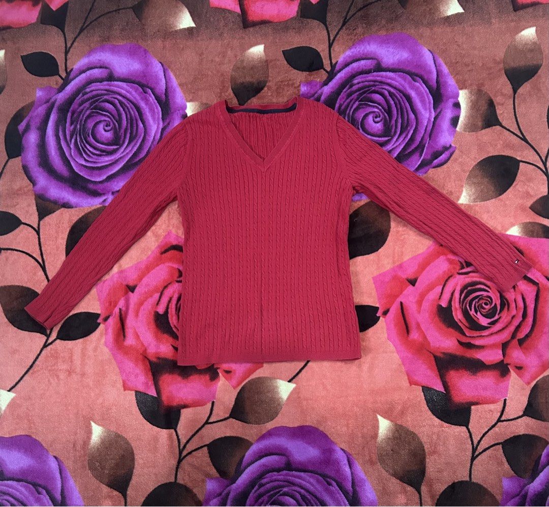 TOMMY HILFIGER CABLE KNITTED RED VNECK SWEATER (Category: Coats, Jackets and Outerwear) located in Dasmarinas. Submitted by dnnr3rdyyyyy (Listing ID 1470822940, Image 1). Description: Dimensions 16 Width 23 Length Size small Cut Tags 9.5/10 color rate Good as new condition No Major issues Cut tags in neck Authentic/Legit Unique Fabric.