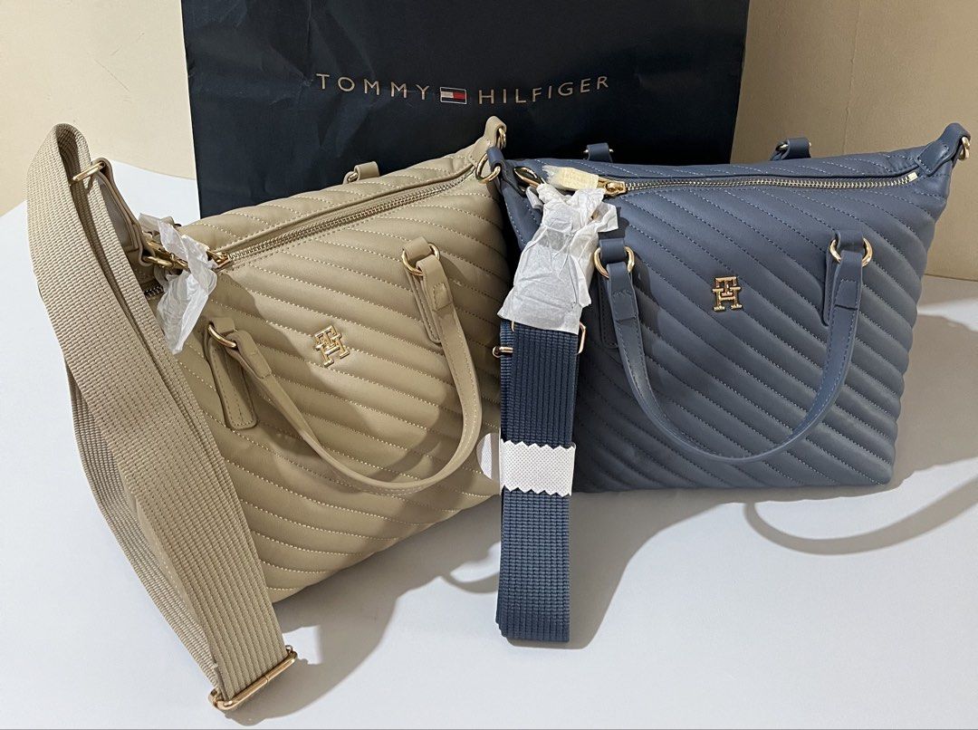 Tommy Hilfiger Crossbody Bag (Category: Cross-body Bags) located in Santa Rosa. Submitted by ninaparis (Listing ID 1470924582, Image 1). Description: Original Tommy Hilfiger Quilted Poppy Reform Crossbody Bag.Available in two color Beige & Blue.