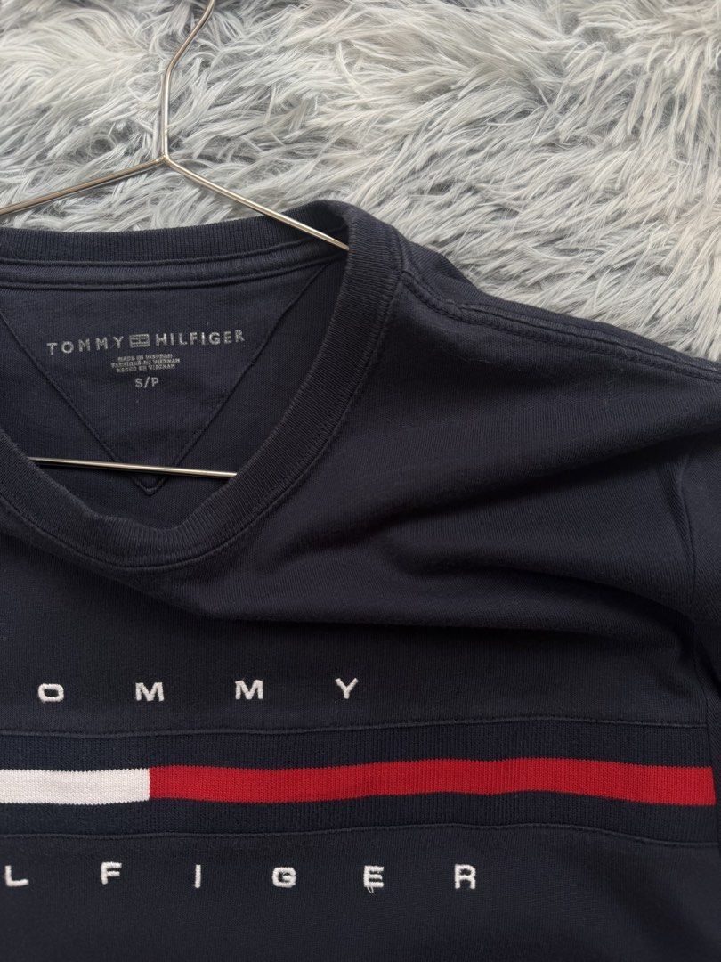 Tommy Hilfiger Scrip Tee (Category: Tshirts & Polo Shirts ) located in Taguig. Submitted by mrwickjohn67 (Listing ID 1470905576, Image 3). Description: Issue: none Size: (in inches) WXL: 19x27 .