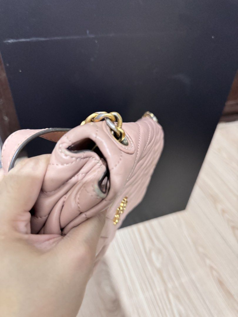 Tory Burch Quilted Pink Leather Shoulder Bag (Category: Luxury Bags & Wallets) located in Manila. Submitted by dearpinkcollections (Listing ID 1470847840, Image 2). Description: - Brand: Tory Burch - Material: Pink quilted leather with gold-tone hardware - Strap: Chain strap with comfortable leather shoulder section - Closure: Flap top with secure magnetic closure and signature T logo - Interior: Cream fabric lining with a zipped pocket and metal