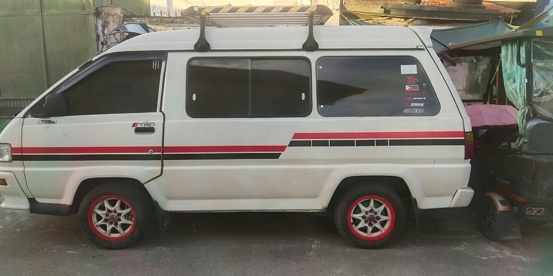 Toyota LiteAce (Category: Used Cars) located in San Pedro. Submitted by vdeemii (Listing ID 1470793493, Image 1). Description: Odo is not working. negotiable 85k please pm.